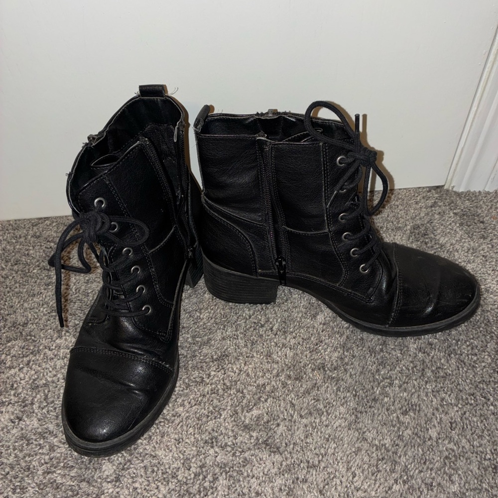 Women's Black Lace-Up Ankle Boots